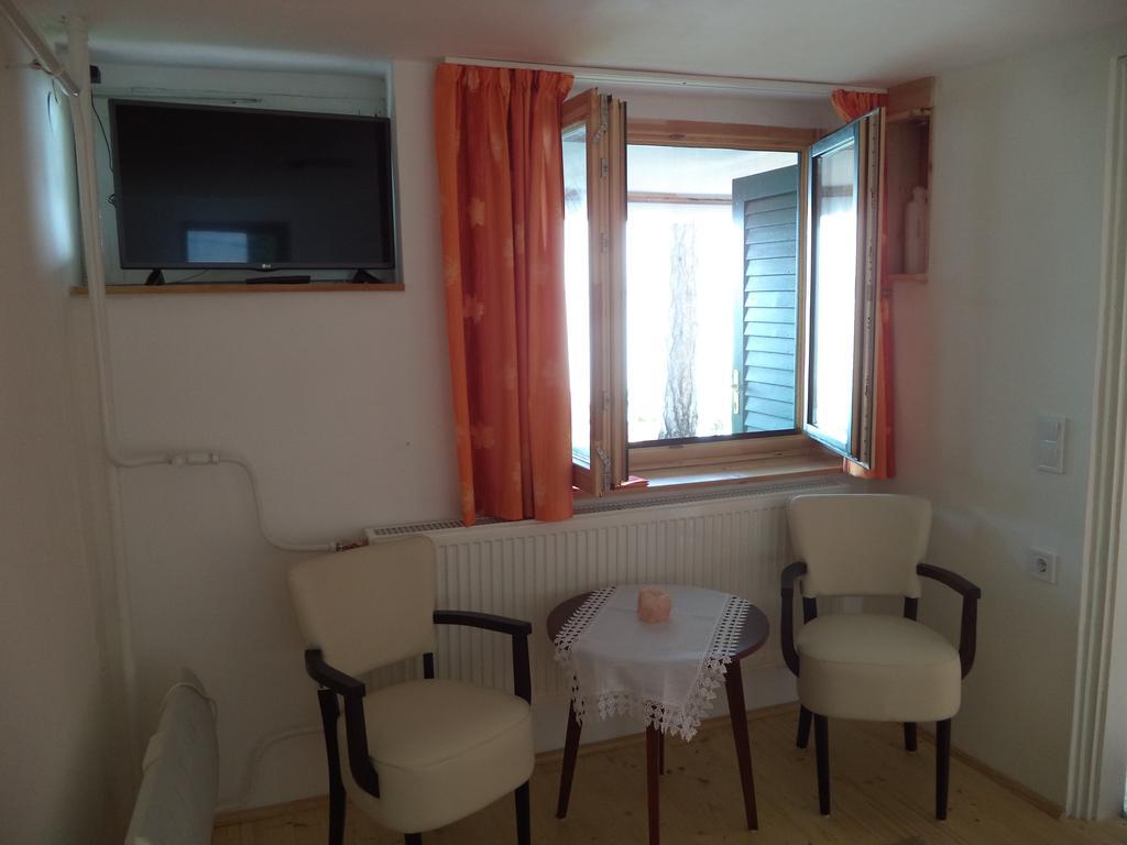 Napkelte Apartman Tihany Habitación foto